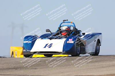 media/Oct-26-2025-CalClub SCCA (Sun) [[8ce1e69566]]/Group 6/Grapevine/